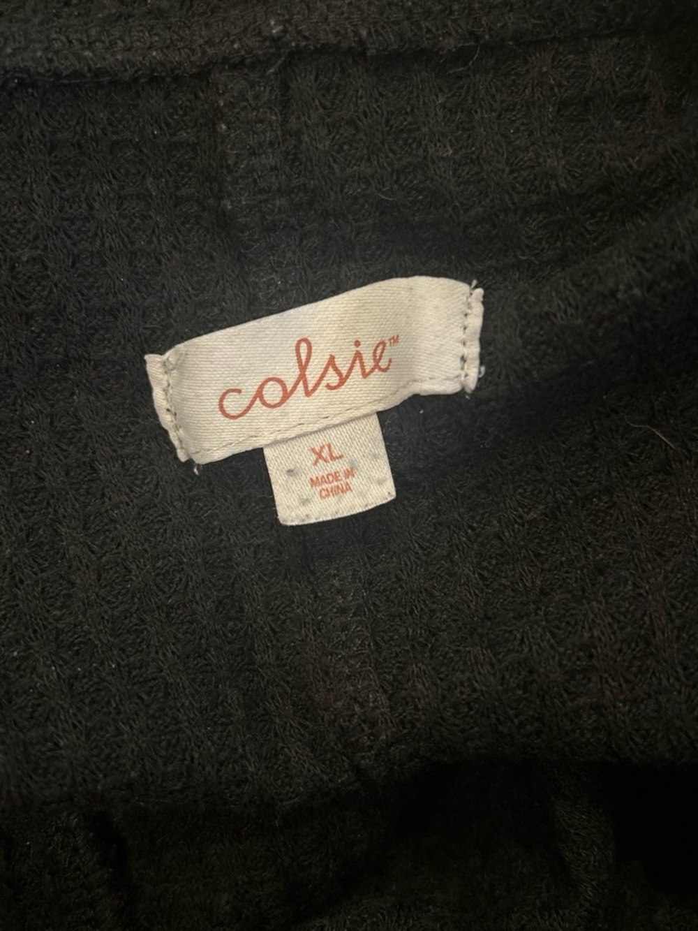 Colsie Black Ribbed Button-Front Long Sleeve Top - Picture 2 of 2